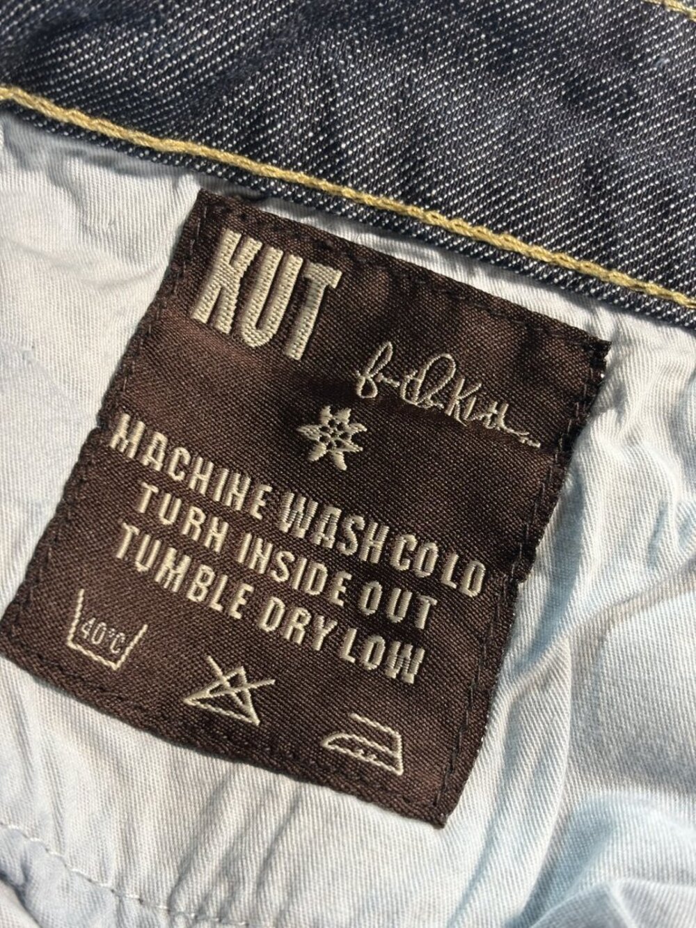 KUT From The Kloth Women's Size 12 Bootcut Flare Dark Wash Stretch Jeans 34x33 - Picture 7 of 9